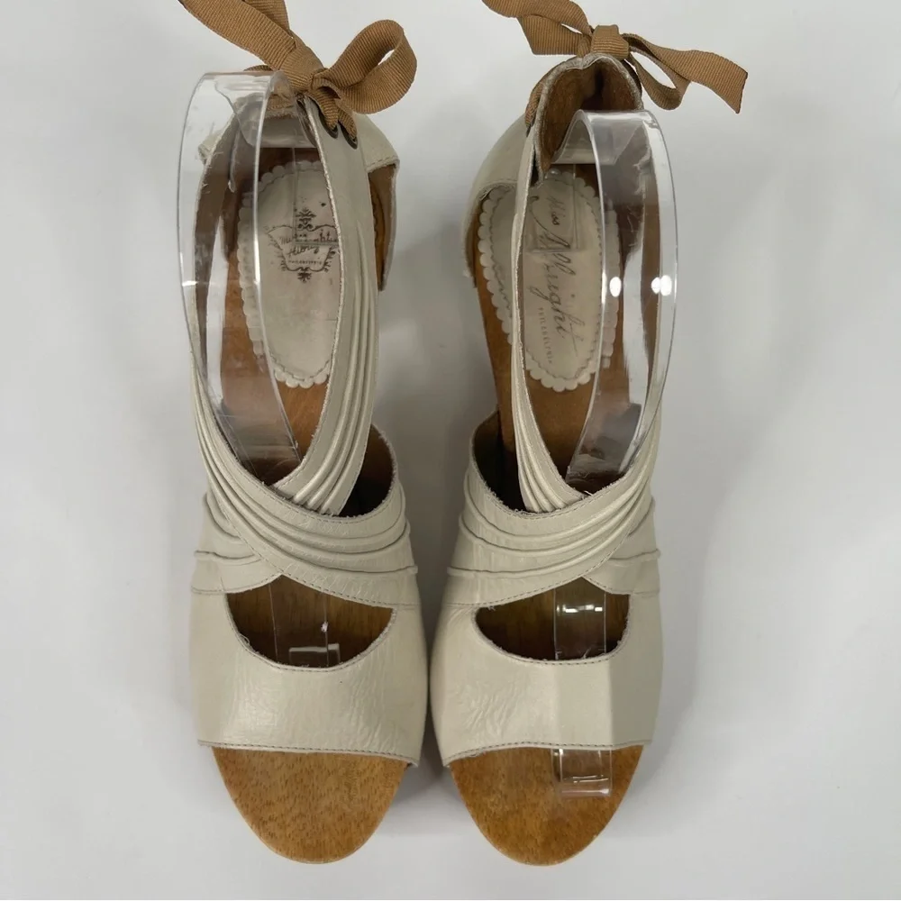 Anthropologie Miss Albright Peep Toe Heels Size 6.5